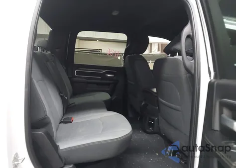 2024 Ram 2500 Big Horn 4X4 6'4 Box из США, поврежденный, VIN 3C6UR5DL1RG338595